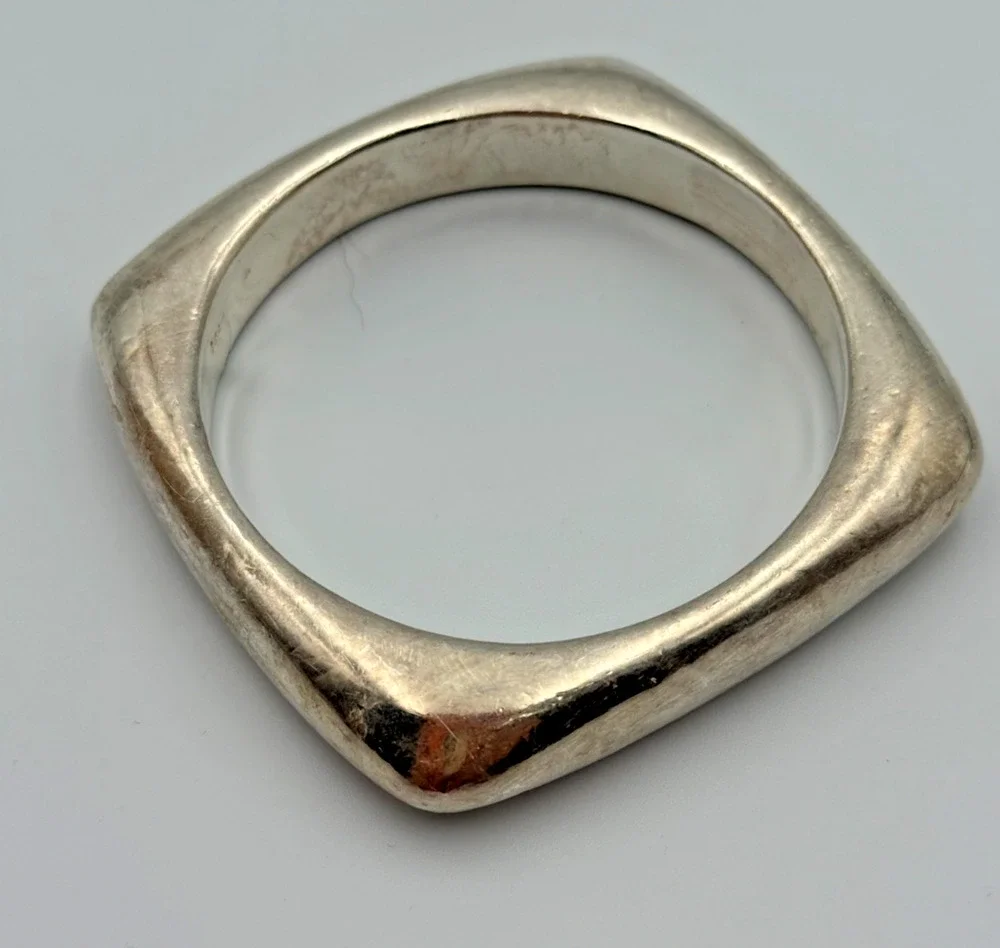 Bat-Ami Israel 925 Sterling Silver Square Cushion Puffed Bangle Bracelet Bold